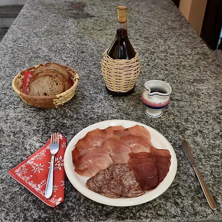 Da Erminia Bed & Breakfast Verdabbio