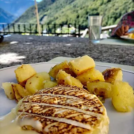 Da Erminia Bed & Breakfast Verdabbio